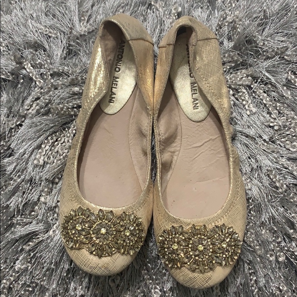 Antonio Melani flats